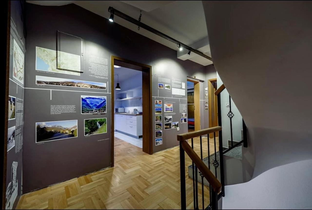 Town Hostel Печ Экстерьер фото