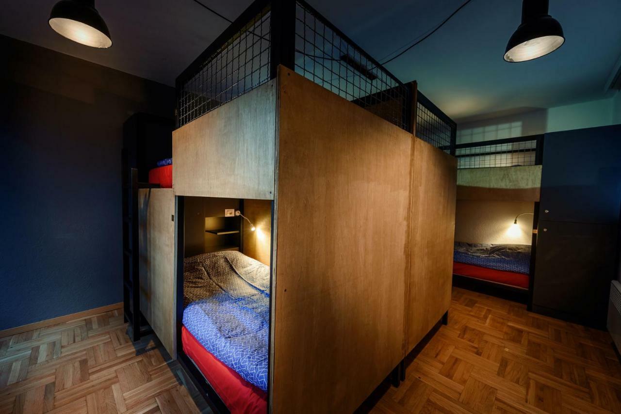 Town Hostel Печ Экстерьер фото