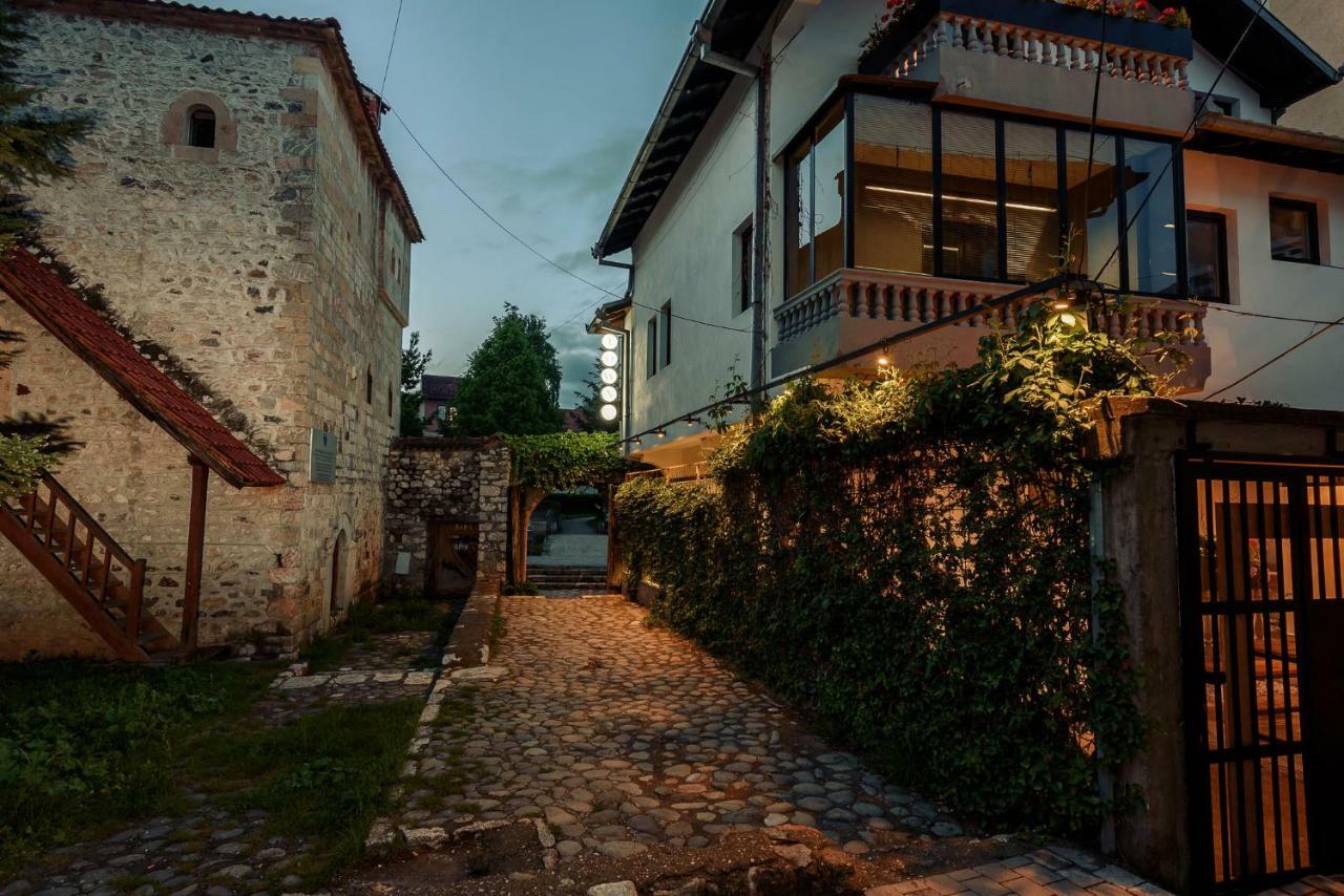 Town Hostel Печ Экстерьер фото